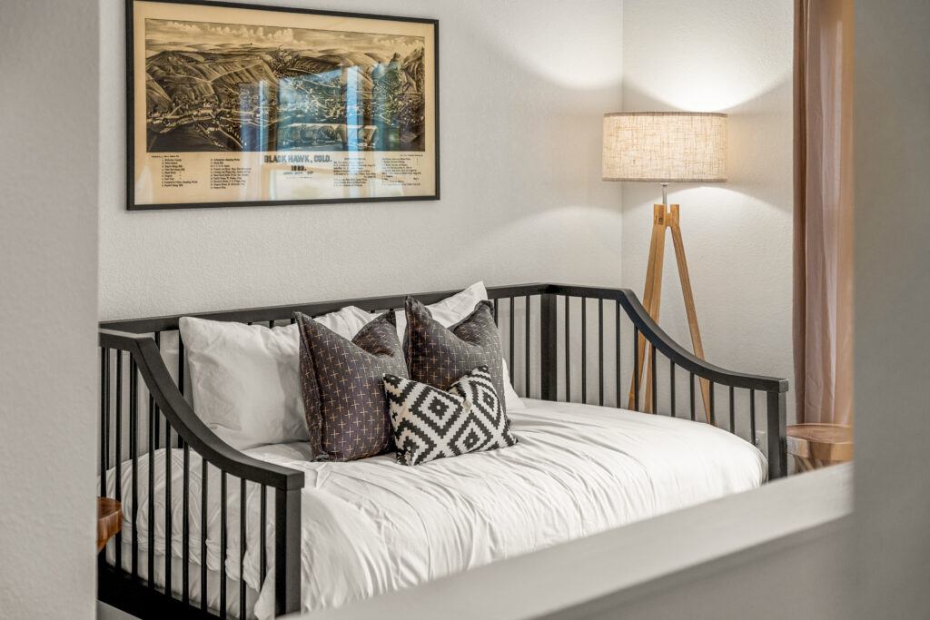 2420 Dory Hill Rd-63