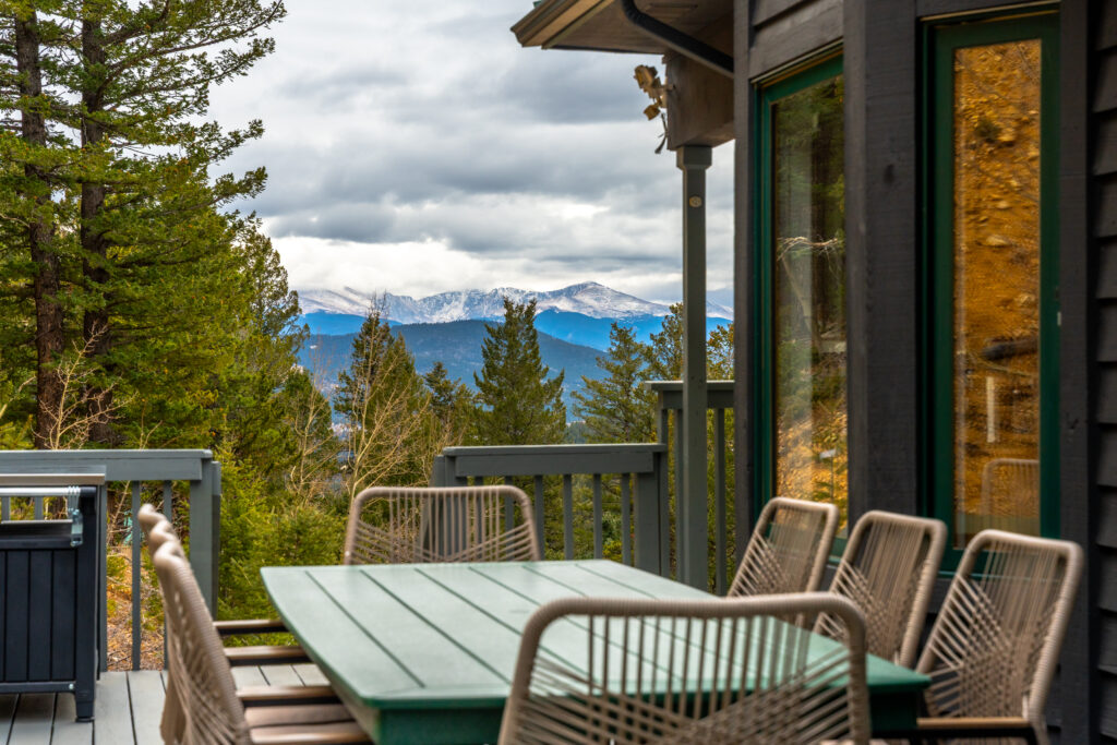 2420 Dory Hill Rd-97