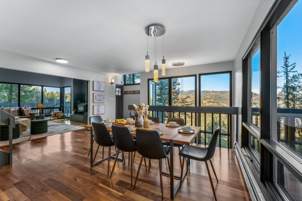 920 Saddleback Dr-8