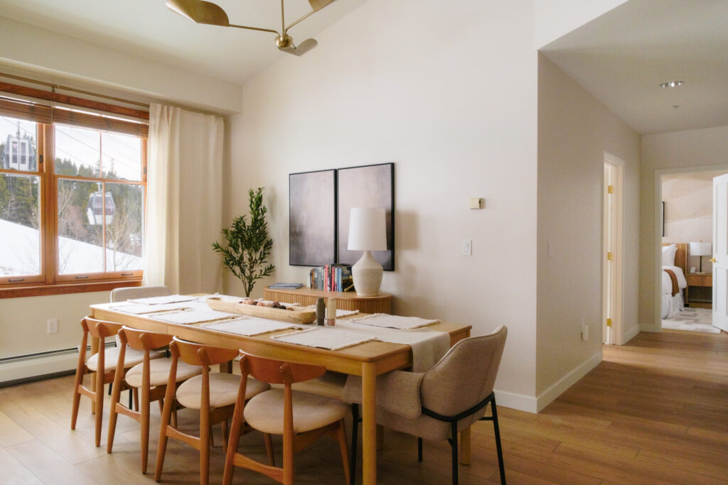 Dining 1