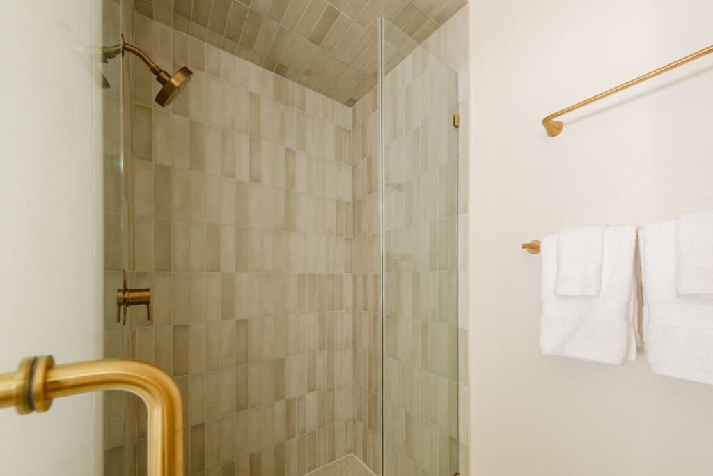 Primary bath 3